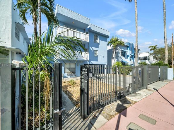 1530 Pennsylvania Ave 203, Miami Beach FL 33139