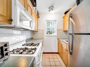 1530 Pennsylvania Ave 203, Miami Beach FL 33139