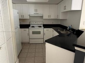 2009 SE 10th Ave 303, Fort Lauderdale FL 33316