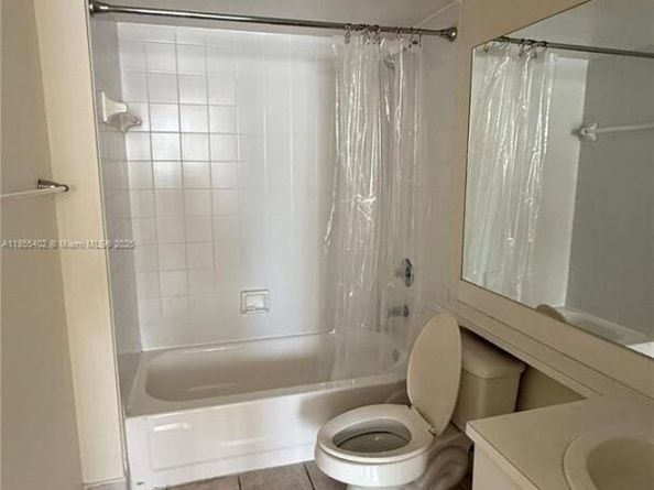 2009 SE 10th Ave 303, Fort Lauderdale FL 33316