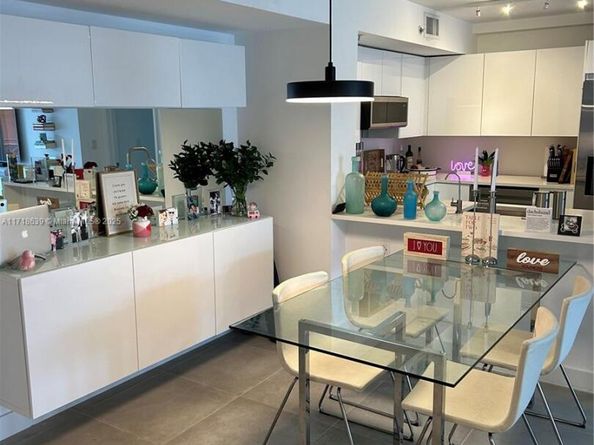 90 Alton Rd 303, Miami Beach FL 33139