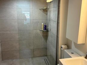 90 Alton Rd 303, Miami Beach FL 33139