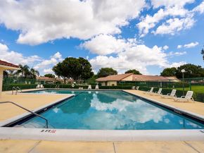 354 Lakeside Ct 212, Sunrise FL 33326