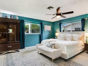 1920 NE 206th Ter, Miami FL 33179