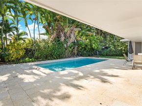 1920 NE 206th Ter, Miami FL 33179