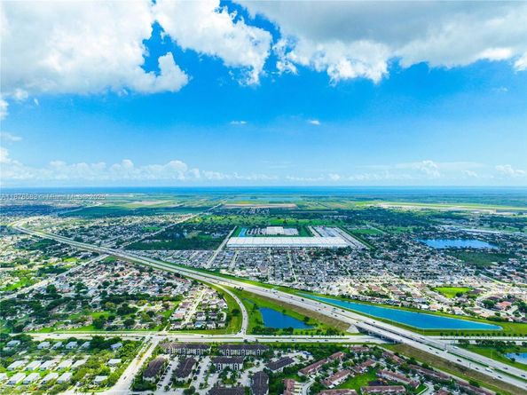 27345 SW 138th Ct, Homestead FL 33032