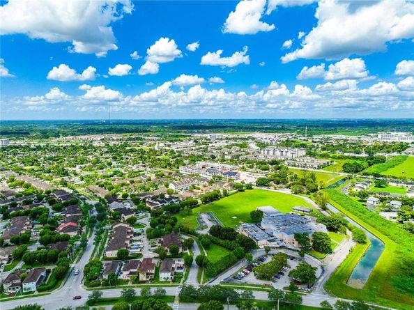 27345 SW 138th Ct, Homestead FL 33032