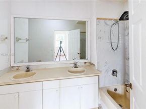 27345 SW 138th Ct, Homestead FL 33032
