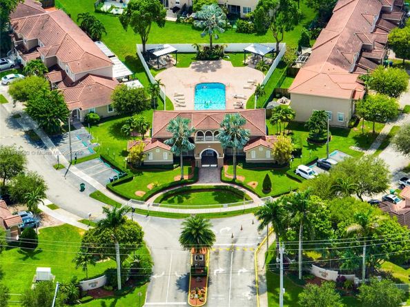27345 SW 138th Ct, Homestead FL 33032