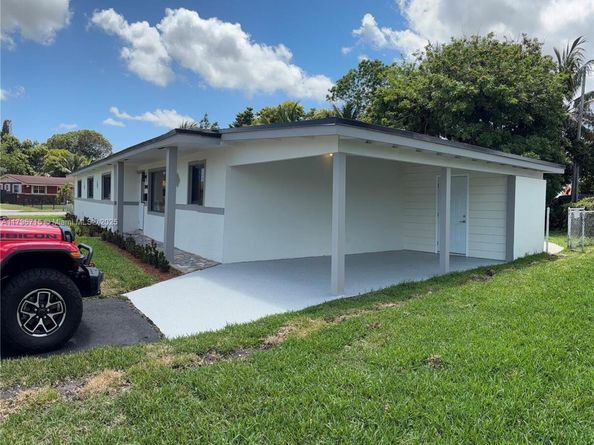 18740 NW 19th Ave, Miami Gardens FL 33056