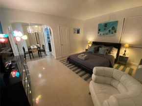 503 75th St 7504, Miami Beach FL 33141