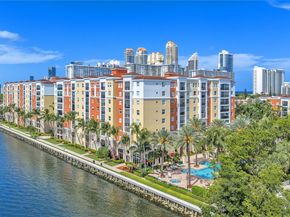 17125 N Bay Rd 3204, Sunny Isles Beach FL 33160