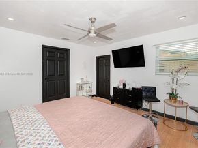 11700 Sheridan St, Pembroke Pines FL 33026