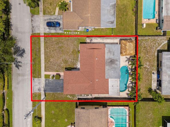 11700 Sheridan St, Pembroke Pines FL 33026