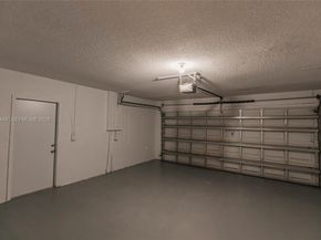 2042 Cross Breeze Dr, Wellington FL 33414