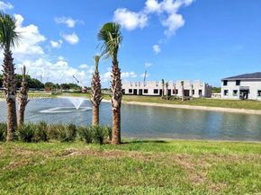5629 Mentmore Dr, Mangonia Park FL 33407