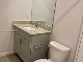 5629 Mentmore Dr, Mangonia Park FL 33407