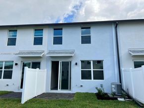 5629 Mentmore Dr, Mangonia Park FL 33407