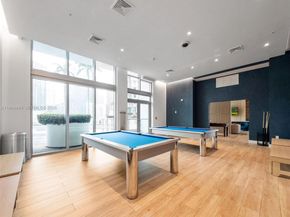 90 SW 3rd St 1608, Miami FL 33130