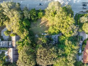 8200 Sunset Dr, Miami FL 33143