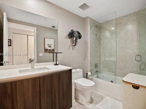 488 NE 18th St. 715, Miami FL 33132