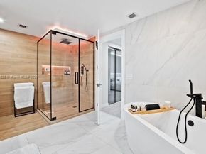 488 NE 18th St. 715, Miami FL 33132