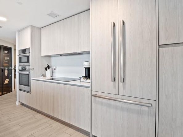 488 NE 18th St. 715, Miami FL 33132