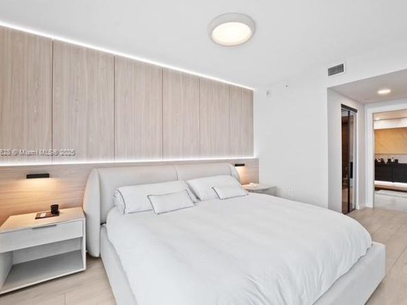 488 NE 18th St. 715, Miami FL 33132