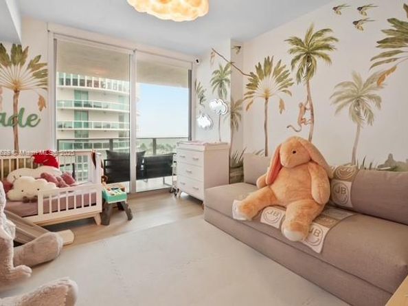 488 NE 18th St. 715, Miami FL 33132