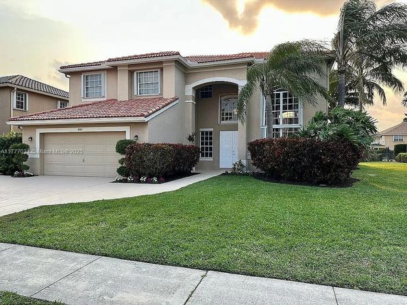 9145 Picot Ct, Boynton Beach FL 33472