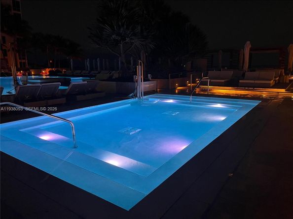 2301 Collins Ave PENTHOUSE22, Miami Beach FL 33139