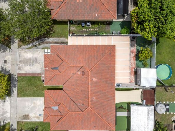 12260 SW 214th St 2, Miami FL 33177