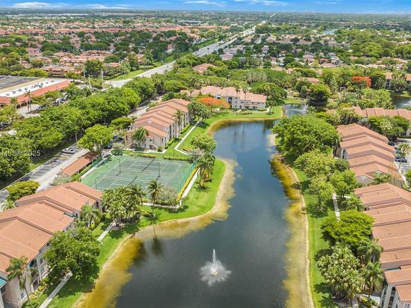 12154 Saint Andrews Pl 112, Miramar FL 33025
