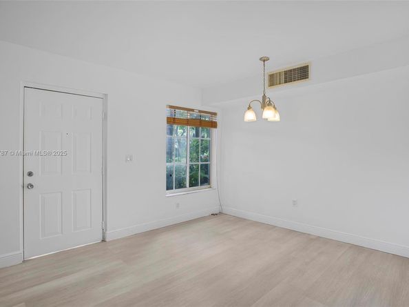 12154 Saint Andrews Pl 112, Miramar FL 33025