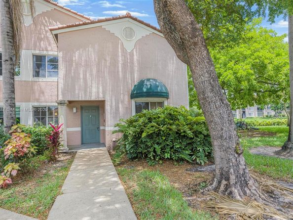 12154 Saint Andrews Pl 112, Miramar FL 33025