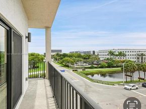 8167 NW 41st St E406, Doral FL 33166