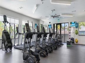 8167 NW 41st St E406, Doral FL 33166
