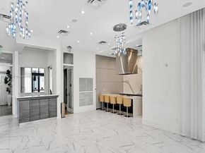 8167 NW 41st St E406, Doral FL 33166