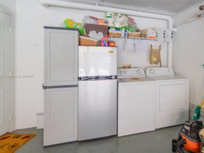 2811 NE 185th St 801, Aventura FL 33180