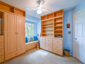 2811 NE 185th St 801, Aventura FL 33180