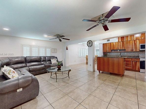 5010 SW 111th Ave, Miami FL 33165