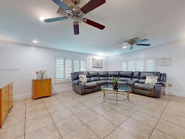 5010 SW 111th Ave, Miami FL 33165