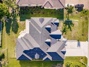 11240 NW 23rd St, Plantation FL 33323