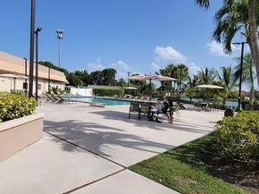 16175 Golf Club Rd 308, Weston FL 33326