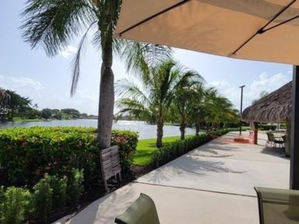 16175 Golf Club Rd 308, Weston FL 33326