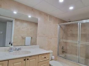 16175 Golf Club Rd 308, Weston FL 33326