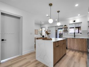 4401 NE 13th Ave, Oakland Park FL 33334