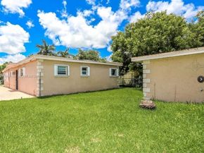 725 SW 12th Ave, Homestead FL 33030