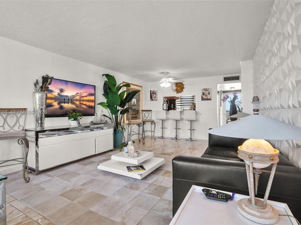 201 N Ocean Blvd 509, Pompano Beach FL 33062