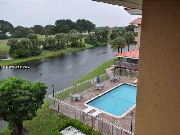 405 S Pine Island Rd 401D, Plantation FL 33324